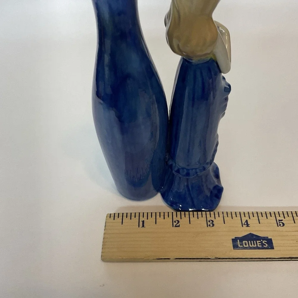 Blue‎ Porcelain Lady Figurine Bud Vase Art Deco Style Elegant Female Sculpture